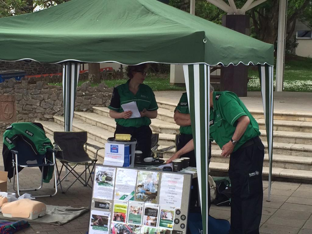 devon999live's tweet image. 