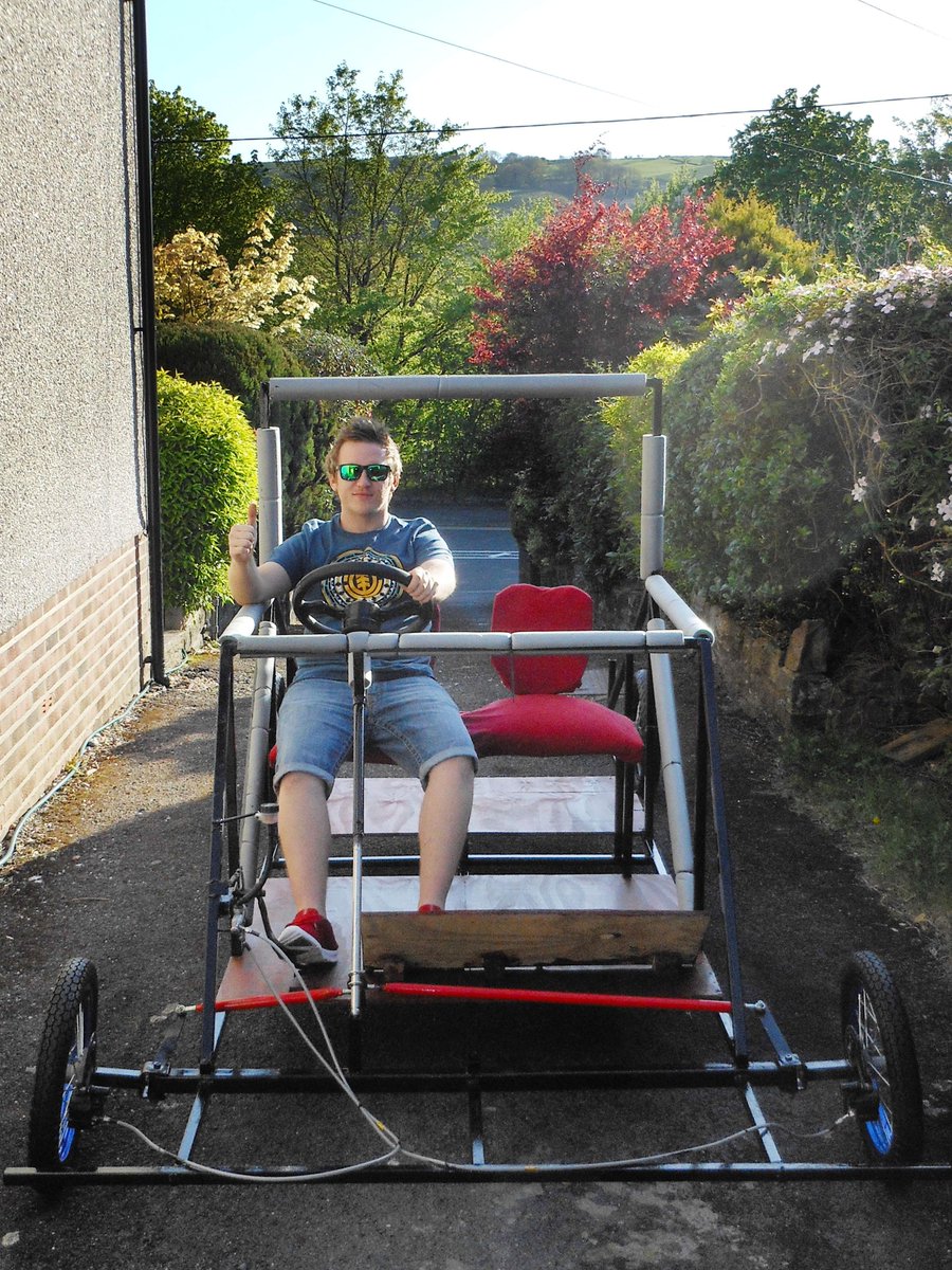 autobotsuk's tweet photo. Youth Dreams: Build a MASSIVE Go Kart &amp; race down the biggest hill! #gokart #berrington #cwmllynfell #DreamsNeverDie http://t.co/5sdVFRZVhc