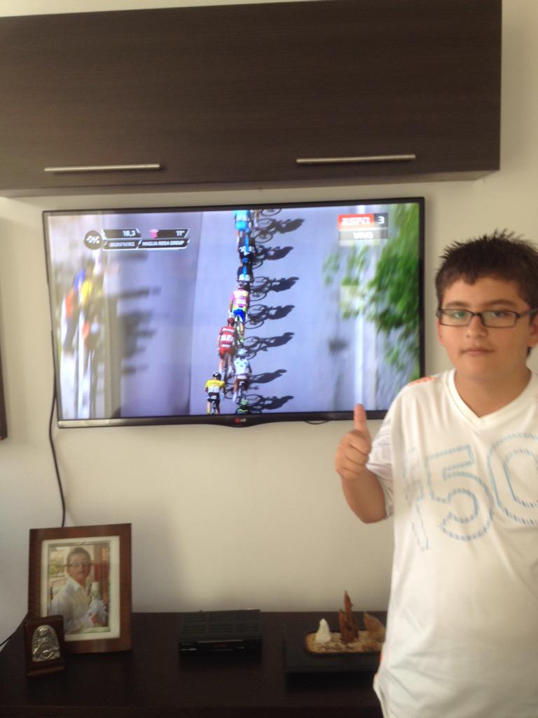 caquintero63's tweet photo. Seguimos acompañando nuestros escsrabajos http://t.co/sawvQ9WwZK