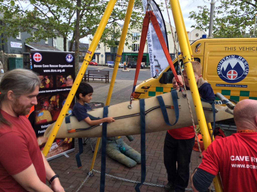 devon999live's tweet image. 