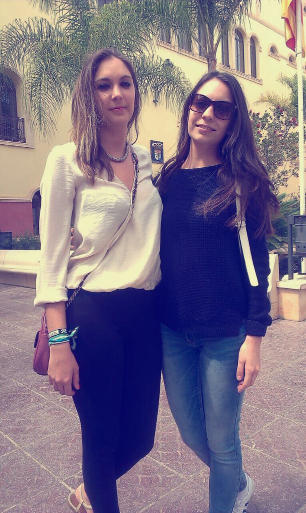 eva_hes's tweet photo. Nosaltres ja hem votat @belen_serra2 http://t.co/XMaVRST8qK