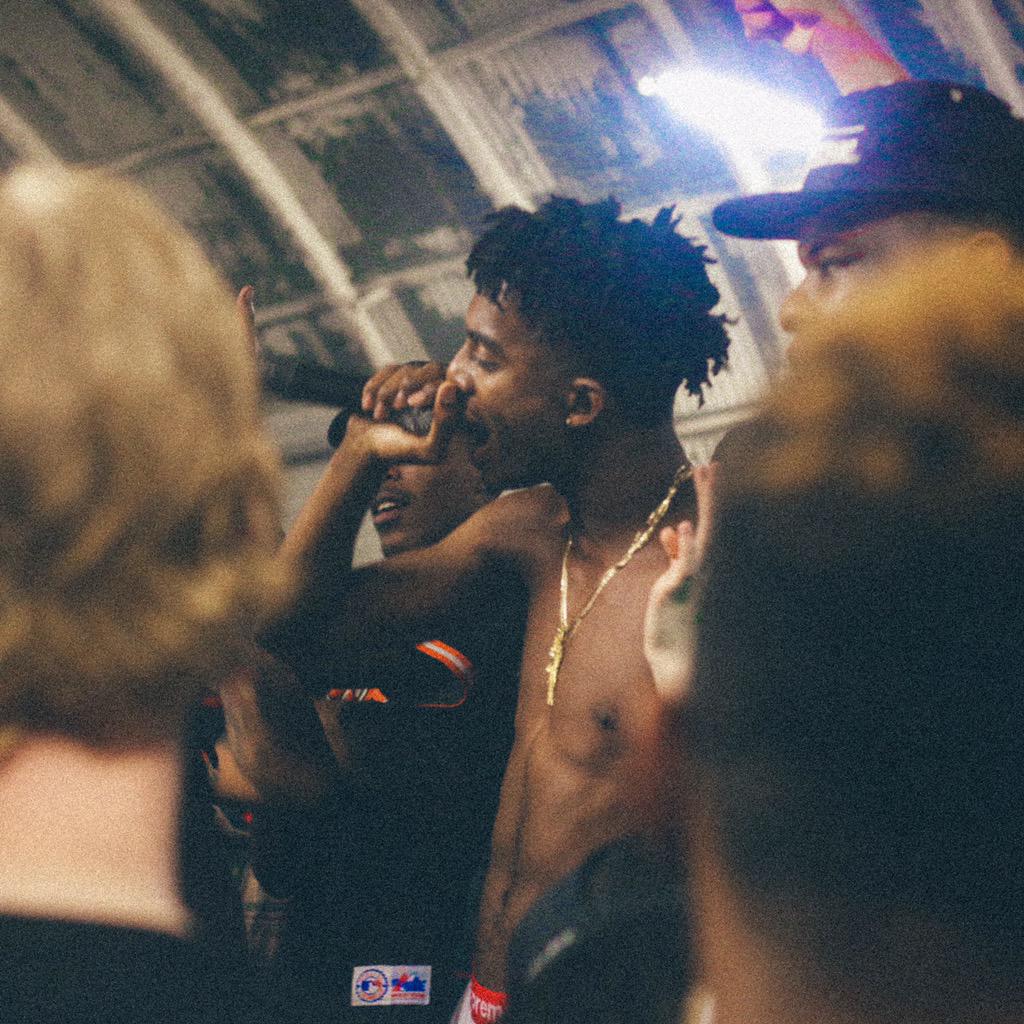donthypeme's tweet photo. #WeAreDallas last night was 
litty [ photoset ] 🎬 http://t.co/Bd3UzDps6h
