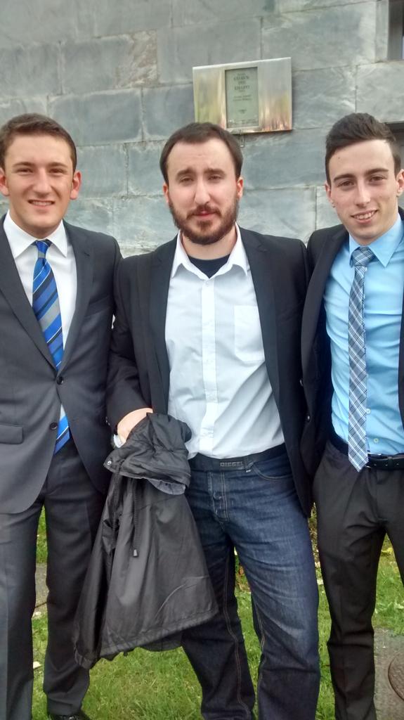 jPorres97's tweet photo. Poco tiempo estuvo, pero se le recordará más que a los que ocupan/en su puesto. @LordPeius @PabloMirantes #FiloCV http://t.co/CegeiNaWKe