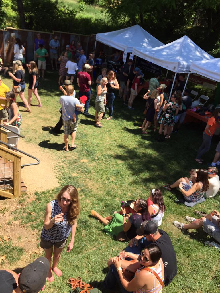 AVLBeerWeek's tweet photo. The @WestsideFestAvl is rockin' today at @UrbanOrchardAvl! #AVLBeerWeek http://t.co/G4heZvpqb5