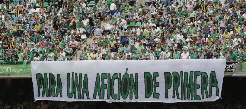 marca's tweet image. Una afición de Primera se merecía un equipo en Primera ow.ly/NmY3j