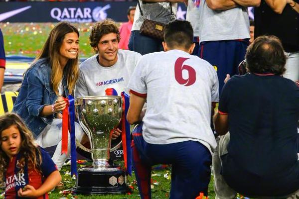 Resultado de imagen para coral simanovich y sergi roberto