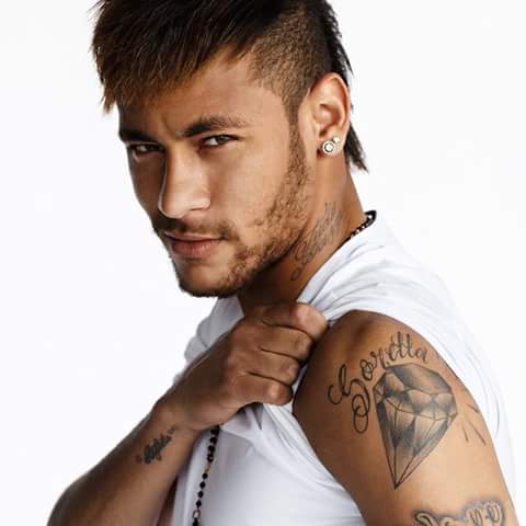 poly12345_poly's tweet photo. @neymarjr http://t.co/mje69gFNlq