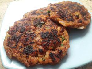 sup2608's tweet photo. Less Oily Yet Crispy Rajma Tikki https://t.co/4ZLD3pVJwk http://t.co/mCQAPvlwOk