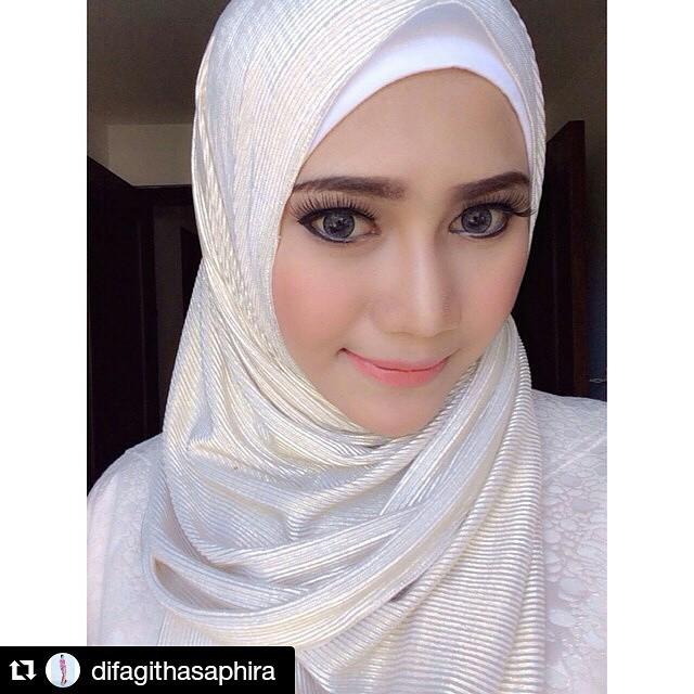 Suka cewek hijabers? #jilbabcantik #jilbabmanis #jilbabseksi Follow -> <a href="/JilbabJelita/">Hijab Cantik & Manis</a> <a href="/JilbabX/">Kecantikan Hijabers♥</a> <a href="/hijaberseksi/">Pecinta Hijabers ♡</a>  ;)