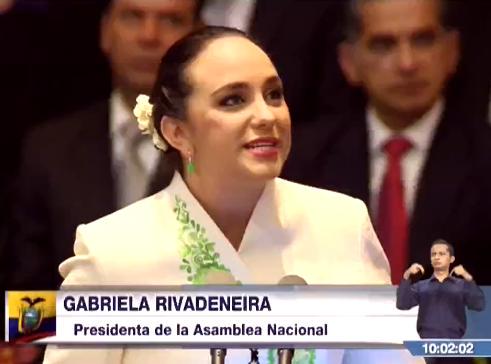 SiembraEP's tweet photo. #EcuadorYaCambió
"Estamos aquí,no solo para generar cambio, sino para transformar el país" #LoHicimos @GabrielaEsPais http://t.co/5RIXREM3tw