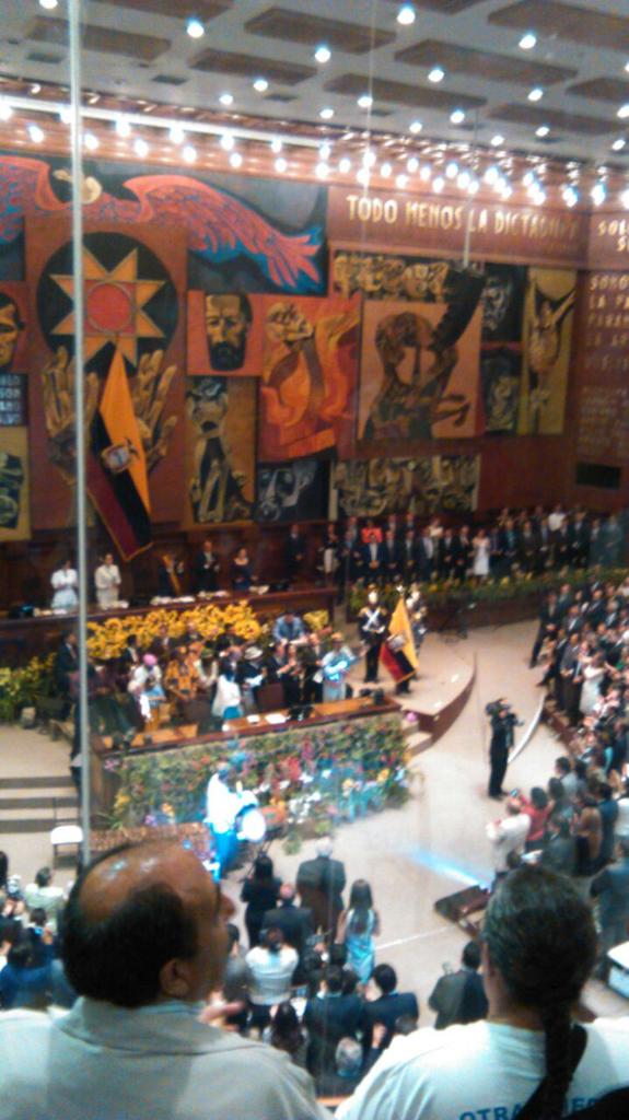 Ilyich616's tweet photo. Más de mil razones, más de mil motivos mi Ecuador querido #LoHicimos @DistritoNorteQ @CesarGJaramillo @tcanarte http://t.co/Ys4DGnkPnU
