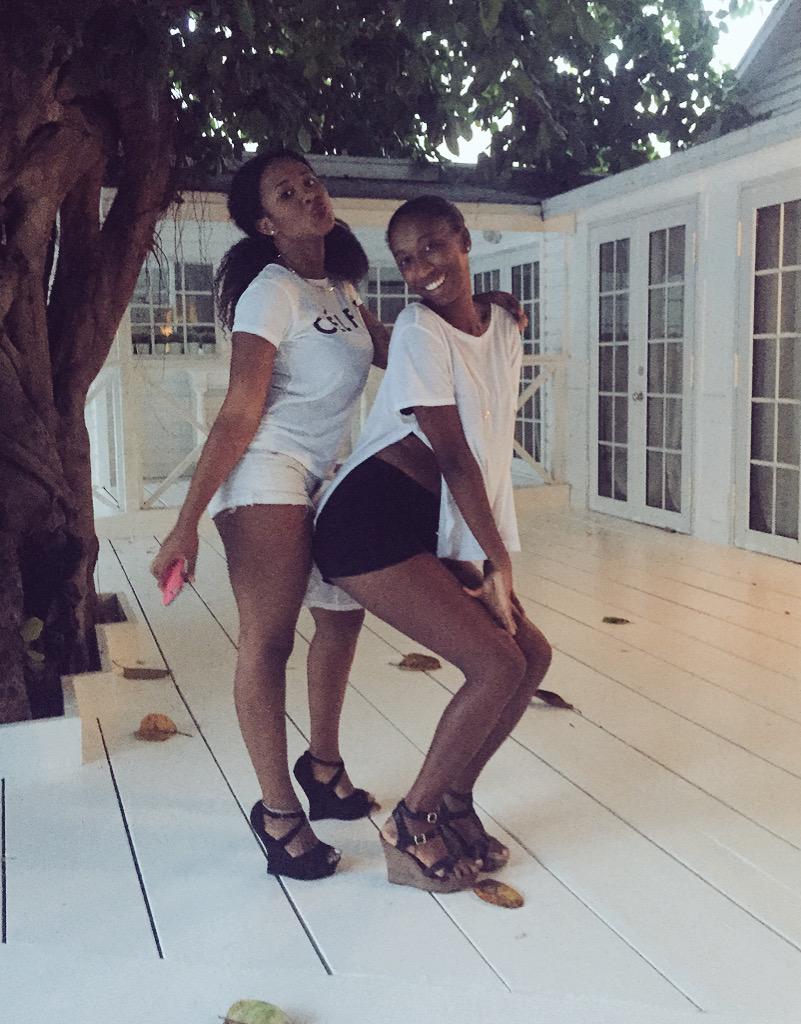 abcturntt's tweet photo. #SideLineSunday π@BestFlaws http://t.co/WyQKh5Anvz