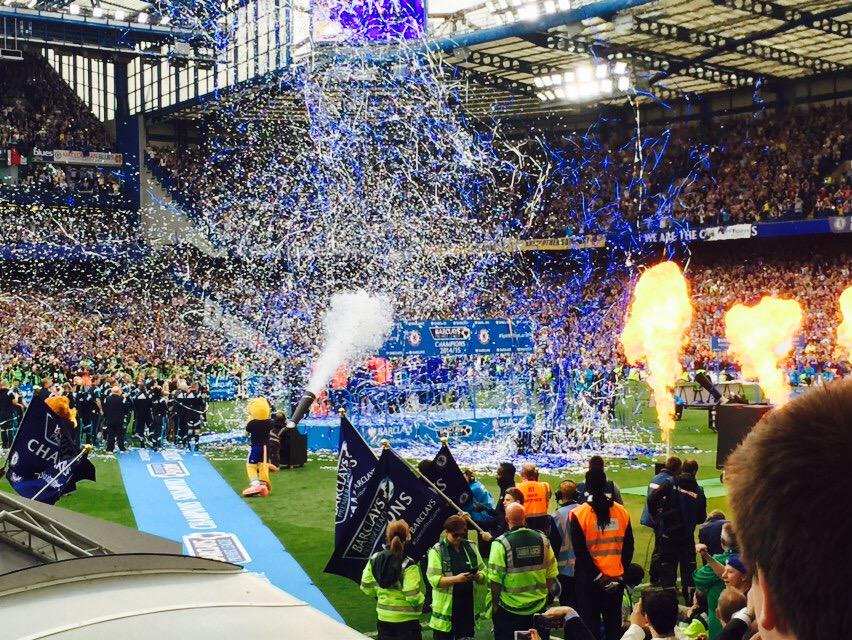 ChelseaNewsID's tweet photo. #Champions ! http://t.co/2CPc5RRsyP
