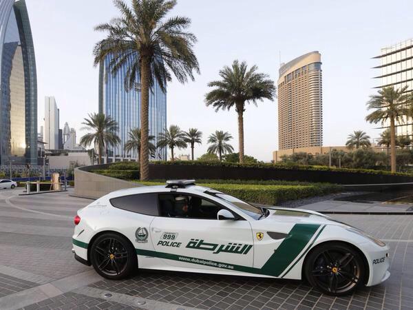 CarSwapMe's tweet photo. i think i need to become a cop in Dubai 😩 http://t.co/NVuECphAGY