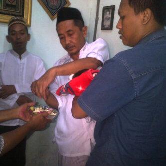 alfathanazka's tweet photo. Fathan aqiqah ... http://t.co/8SnW5WLztP
