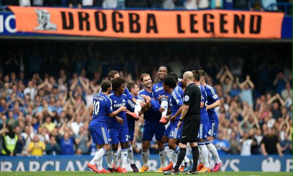 SpheraSports's tweet photo. #PremierLeague Bye Gerrard, bye Drogba, bye Lampard. #ThanksGerrard #ThanksDrogba #ThanksLampard http://t.co/pZSGIoziDB