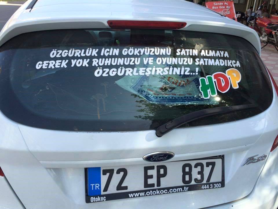 OdesaAslan's tweet photo. #SelocanStarda #DemirtaşStarTVde #ILoveHDP http://t.co/5F869GQM1J