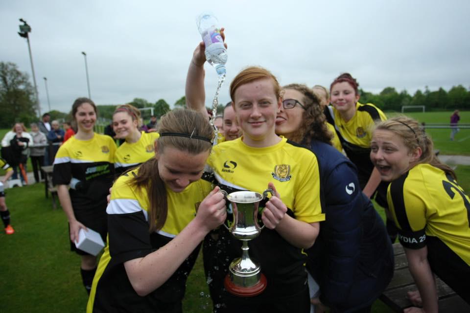 HallamRuby's tweet image. Gonna miss you guys! You're all so crazy and amazing!!! ⚽️💁🏼@Burtonalbionlfc