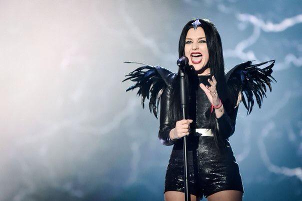 #ProudOfGeorgia 
#ProudOfNina
One of the most gorgeous performances! Bravo, Nina!
Нина -- богиня Евровидения 2015!