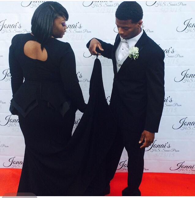 SimeonHigh's tweet photo. I think she was cute and elegant 😍 http://t.co/IGr1kXwMNa