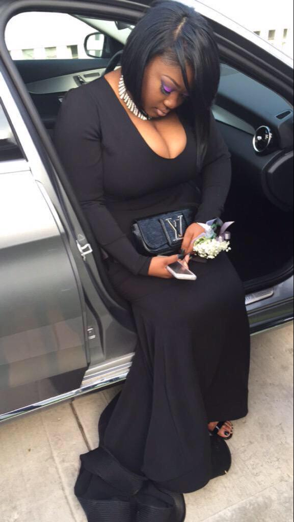 SimeonHigh's tweet photo. I think she was cute and elegant 😍 http://t.co/IGr1kXwMNa