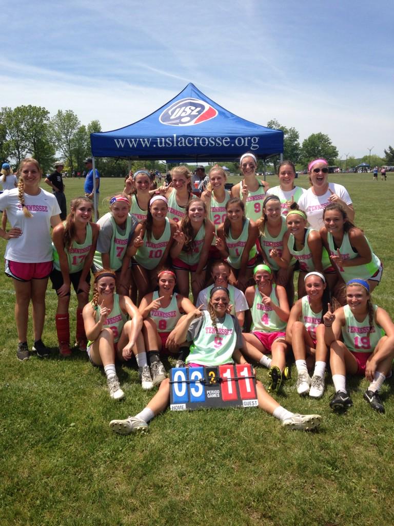 Tennessee celebrates winning Iroquois flight at @USLacrosse WNT. Philly 5 and Georgia 2 also win flights. 4 to go.