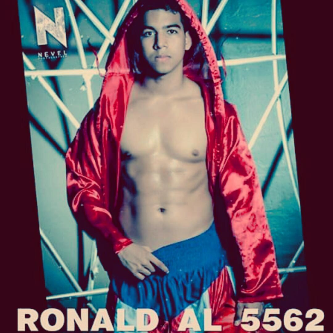 TeamCombateFc's tweet photo. Mensajea con la palabra Ronald al 5562 para que el orgullo del cerro siga dando combate💪❤Da RT &amp; Fav❤ http://t.co/j3ep7QNblL