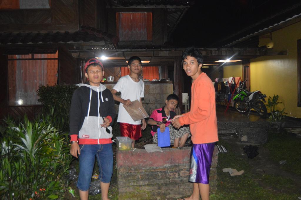 israthulwahyuni's tweet photo. puncakk http://t.co/SEIMfzWbO9