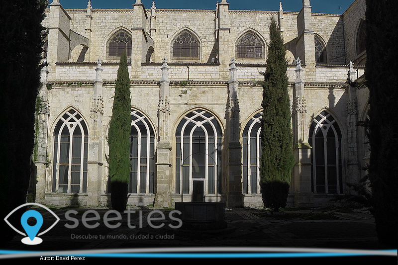 SeetiesApp's tweet image. ¿Por qué nombre popular se conoce a esta catedral y en qué ciudad la podemos encontrar?