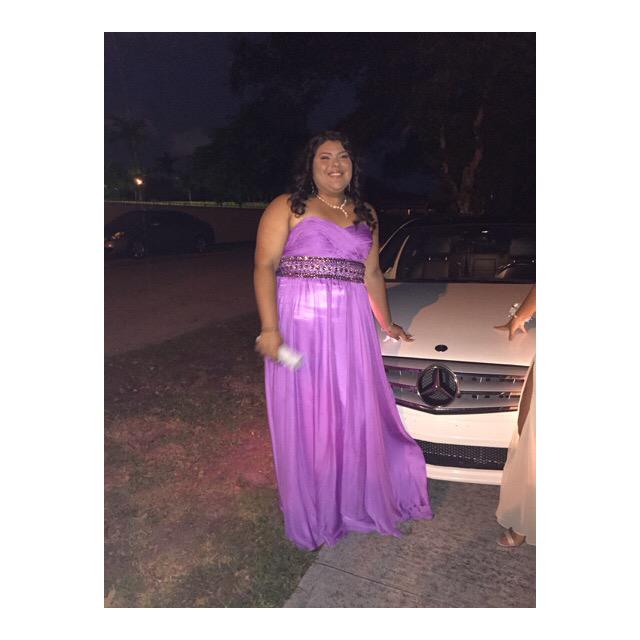 jenlalocaa's tweet photo. Class! #KropProm2k15 http://t.co/fbPF7G7u7p