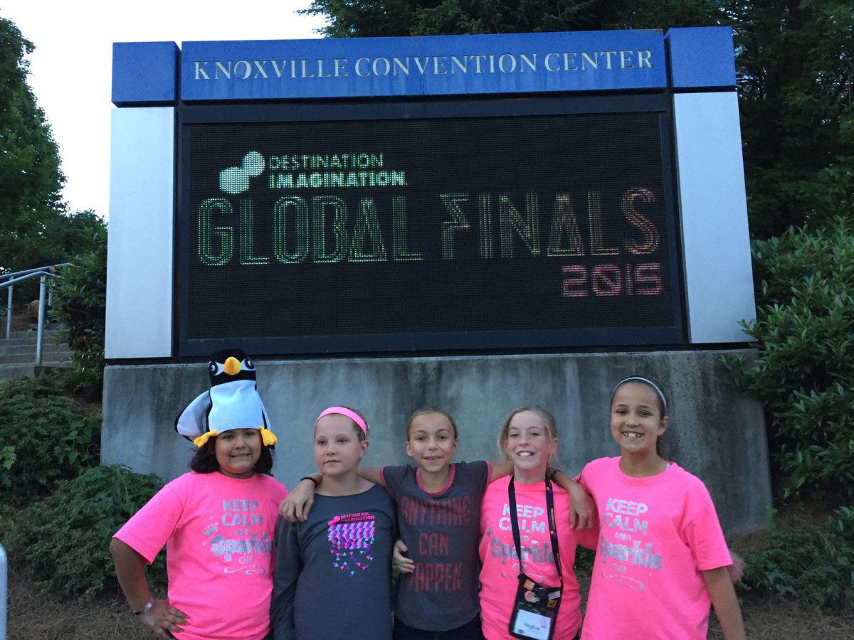 FresnoDad's tweet image. Welcome home to Fresno's Sparkle Girls following great showing at Destination Imagination's #GlobalFinals15 #IamDI