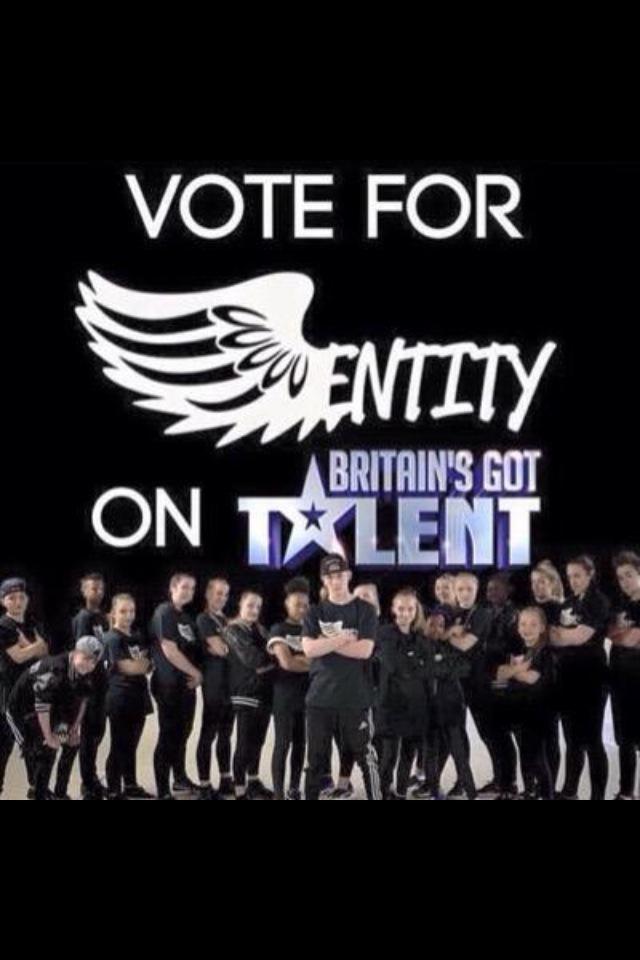 Zoemcquillan11's tweet photo. It's time๐๐ #VoteForEntityAllStars http://t.co/frLHTn44UP