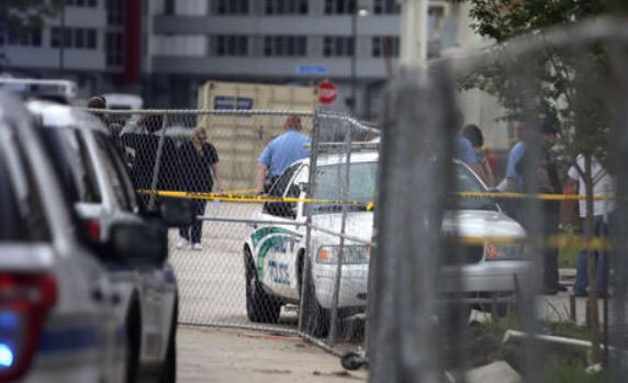 BillyGoldfeder's tweet photo. ANOTHER COP SHOT/KILLED: while patrolling #CopsLivesMatter #whereistheoutrage #policeshooting 
http://t.co/L6kQG1Yejc http://t.co/myyGR7wEHd