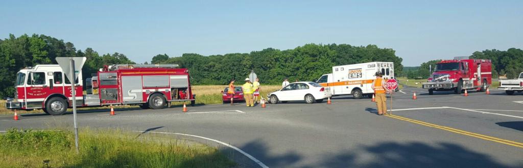 STATIONTHREENC's tweet image. Fairview Fire &amp;amp; Rescue working a MVC on Concord Hwy @ Old Dutch Rd, late Saturday afternoon. No injuries.