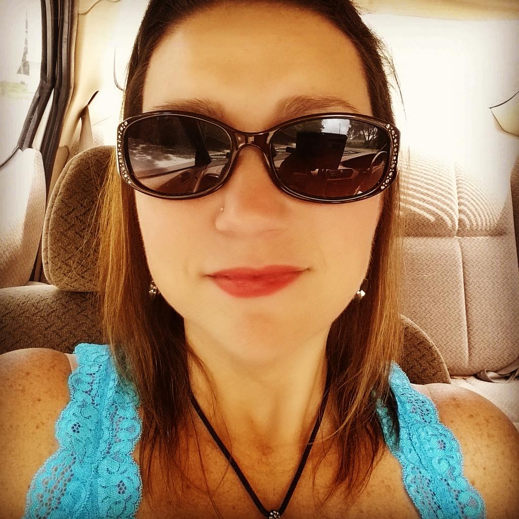 HisAngel67's tweet photo. Sometimes my confidence soars like an Eagle! #postvsg #almostayear #ilovemyself #ifeelpretty http://t.co/6GTaTJXliI