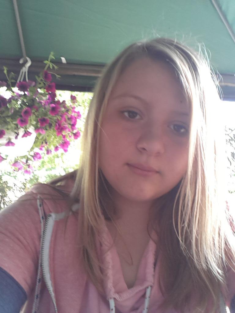 pollosch tweet picture