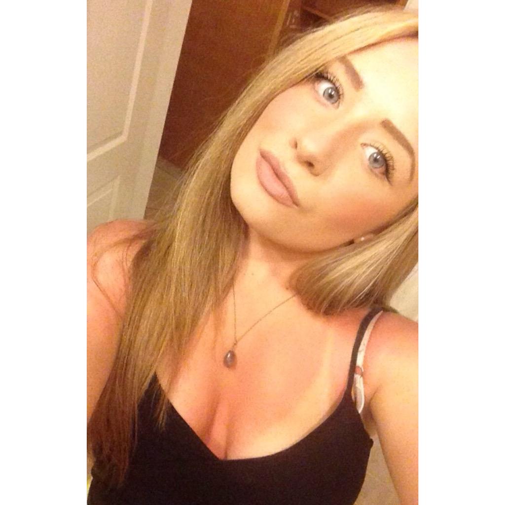 Saffron Barker tweet media