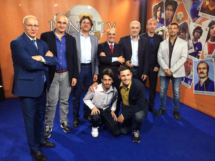 catanialvertice's tweet photo. Il consorzio Catania al Vertice su video Mediterraneo canale 11 sulla situazione dello sport in Sicilia.
In replica… http://t.co/FnrFvHSX65