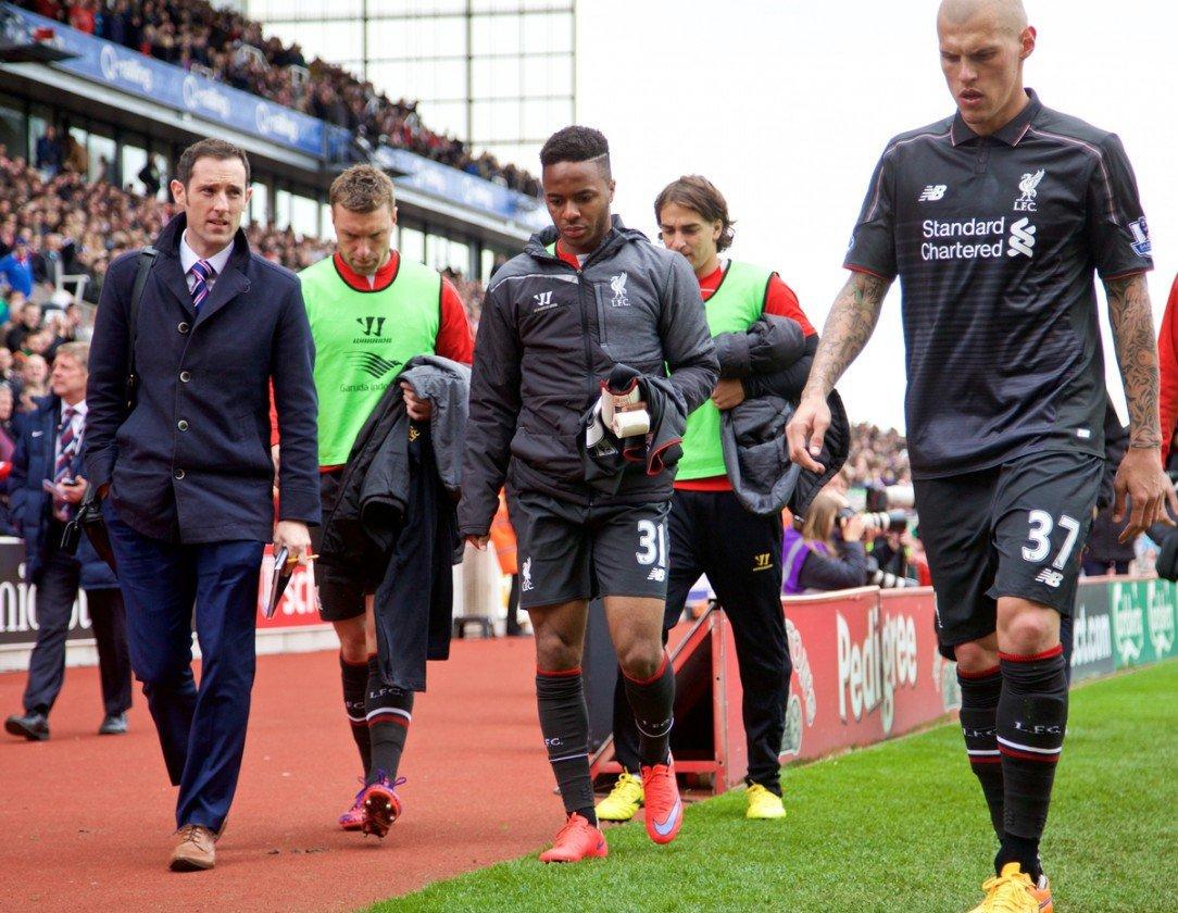 dj_cook221b's tweet photo. @Mechaphil @716FootyDude @BuffaloMUFC #Liverpool went out in fine form today #goodbyeSterling #GoodbyeGerrard #1-6 http://t.co/8qVibwjgwA