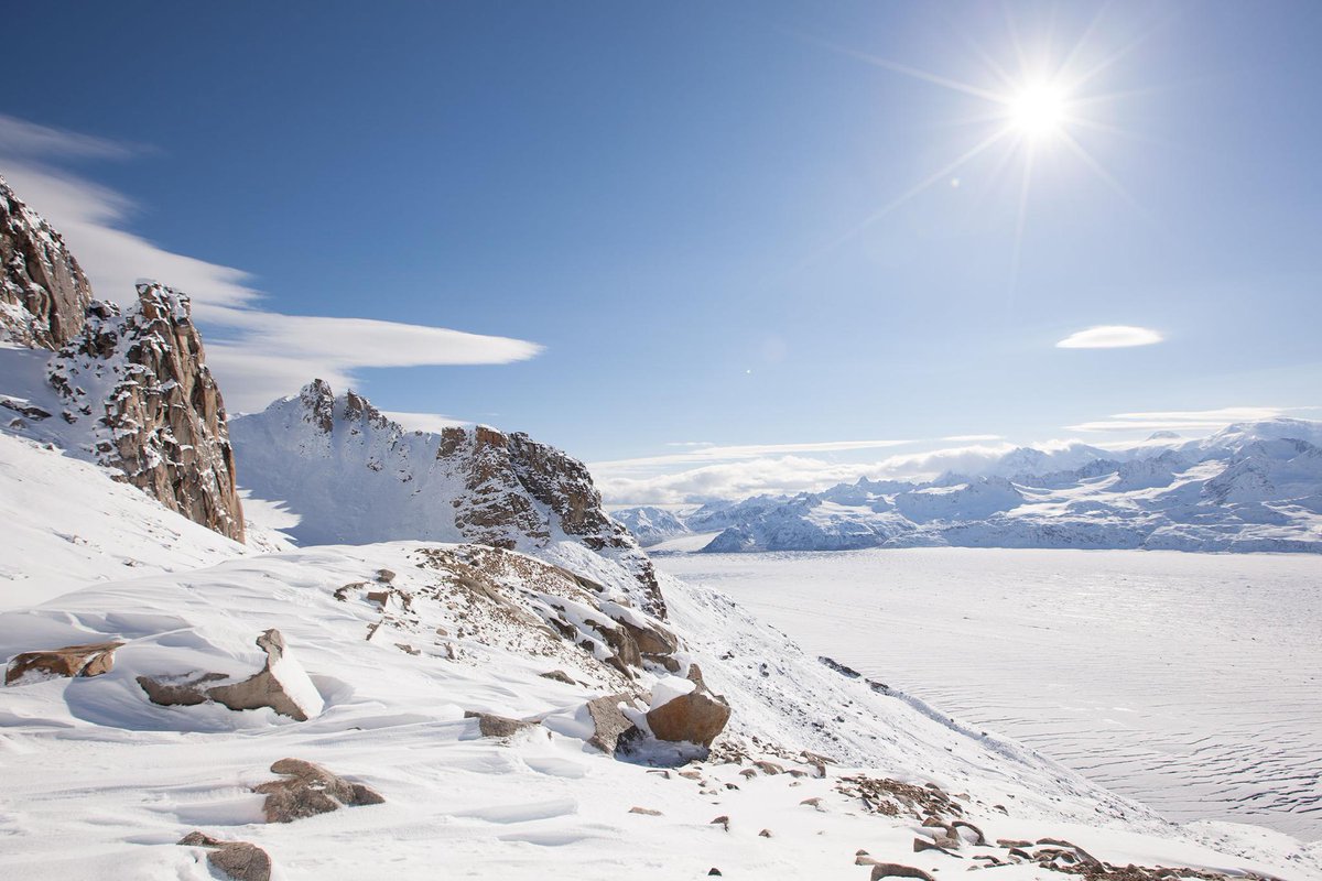 SurvivalAlaska's tweet photo. RT @LifeBelowZeroTV: #ScenicSunday: Beautiful sunny day in Alaska. #LifeBelowZero Thursdsays 9/8c! http://t.co/C9GT60KjO6