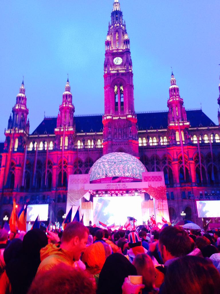 studenttalklj's tweet photo. Guess where the student talk team where this weekend ? #staytuned http://t.co/sDpuF1rwiX