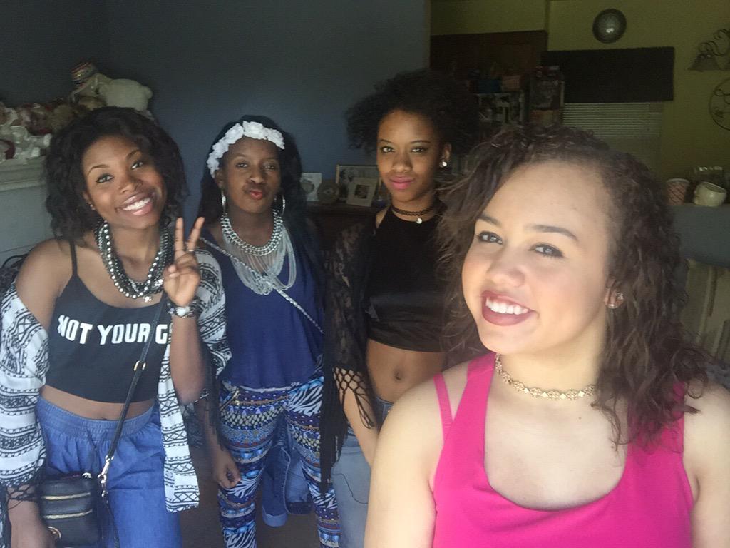 shaylarayannn's tweet photo. I love them❤️😘💋 @love_jayy3x  @trxvla  @versatile_dee http://t.co/rwf4hlZKZ5