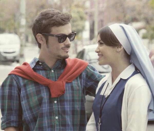 FonTomm's tweet photo. Choque👏👏 #mañana http://t.co/ilFT80zONW