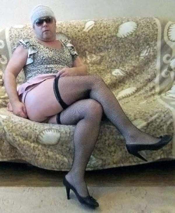 martynconeyrees's tweet image. Yo Billy Bob homie please don't go out dressed like this tonight. Remember what you said at The Yard ! #secretsafe !