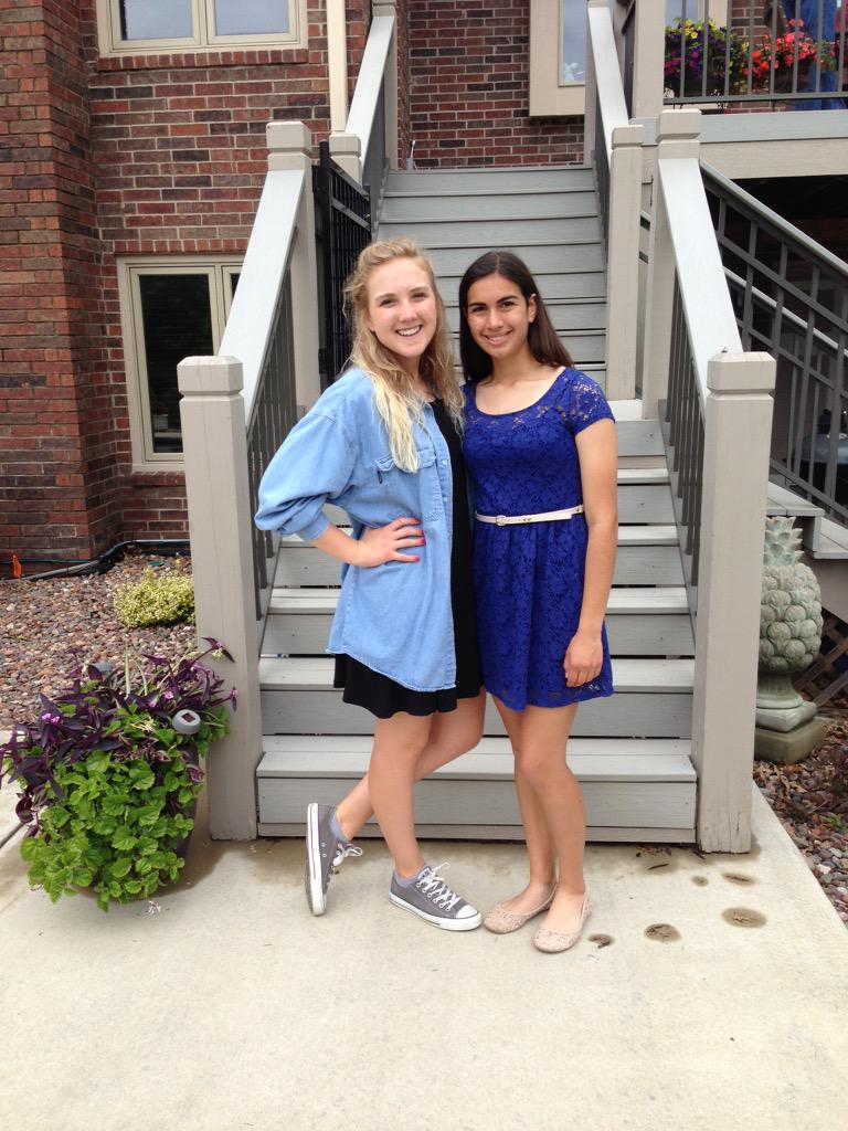els_augi's tweet photo. Congratulations to two of my best friends @abb48ca @alyssuhhn Good luck at KU😘 http://t.co/29O0K1jWpo