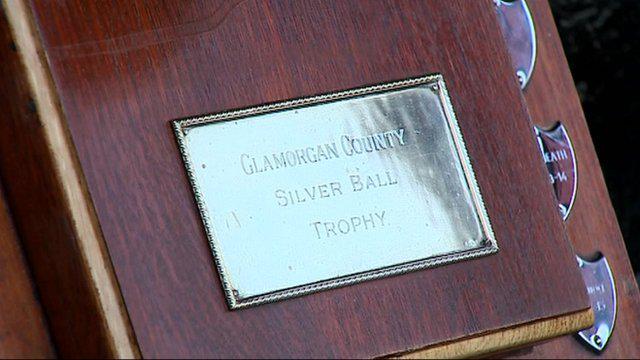 ►Scrum V is at the final of the Glamorgan Silver Ball Trophy for Penallta v Ystrad Rhondda bbc.in/1Q59gKi