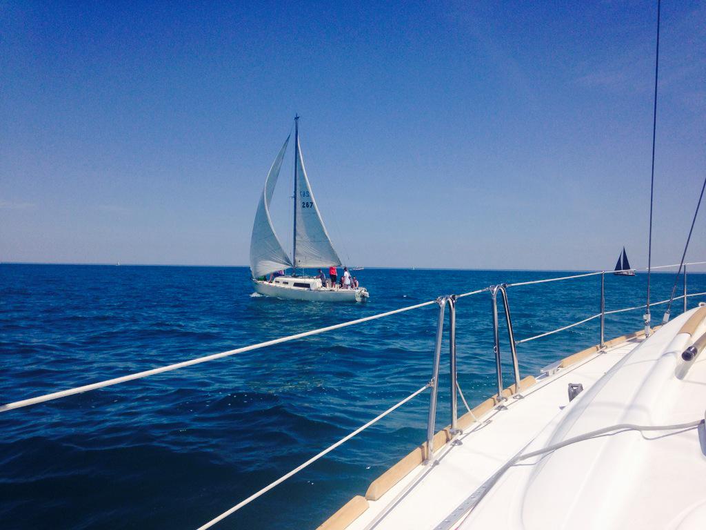 GIChicago's tweet image. Chicago sailing.  ❤️ Lake Michigan.