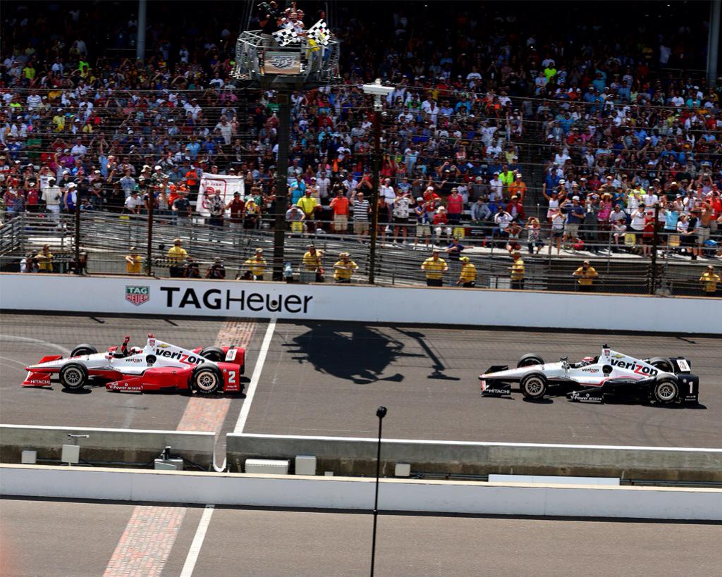 Team_Penske's tweet image. Here's another look at that 1-2 Team Penske finish today at the #Indy500! Congrats @jpmontoya! #IndyCar