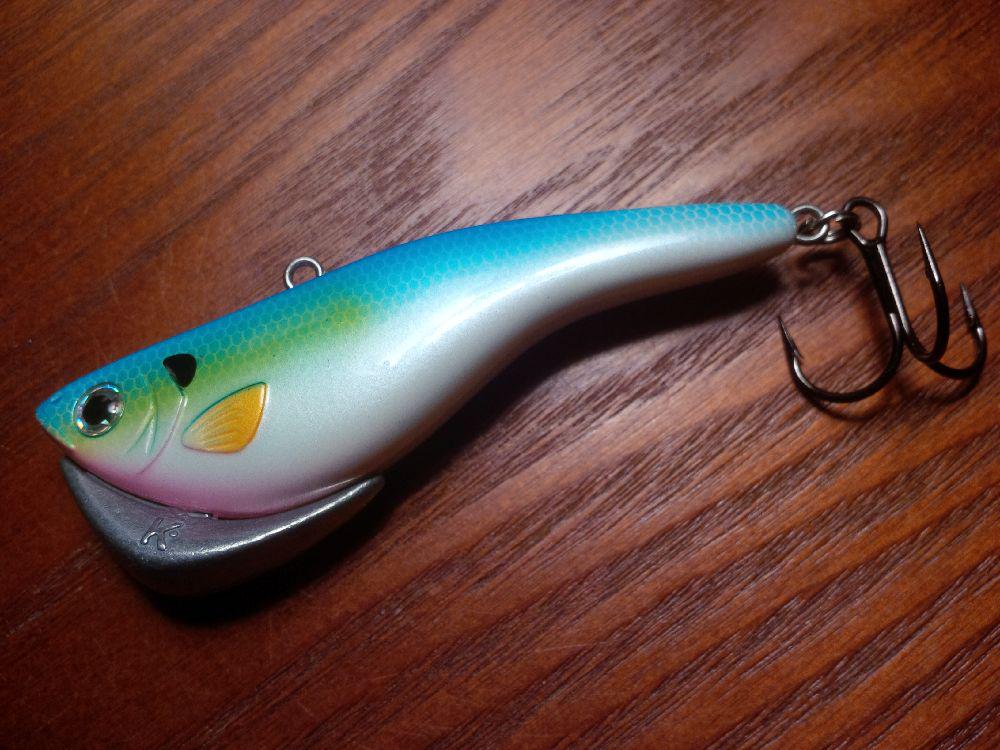 CanuckBassin's tweet photo. These two @KamookiLures will be great largemouth colors. #BlueShad #CrimsonTiger http://t.co/DOCpf4caK7