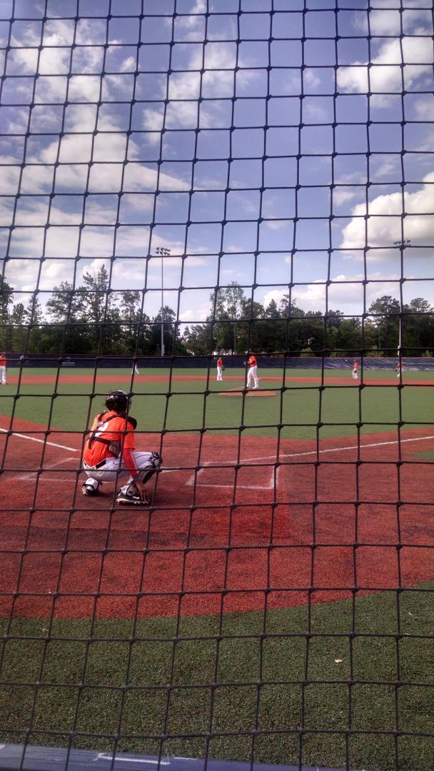 9 Stars is up 8-2 in the bottom of the 6th